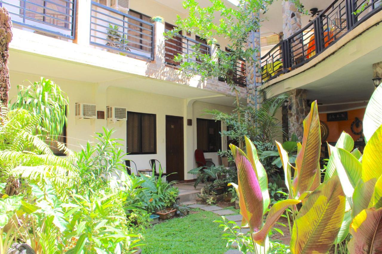 Balaibinda Lodge Coron Bagian luar foto