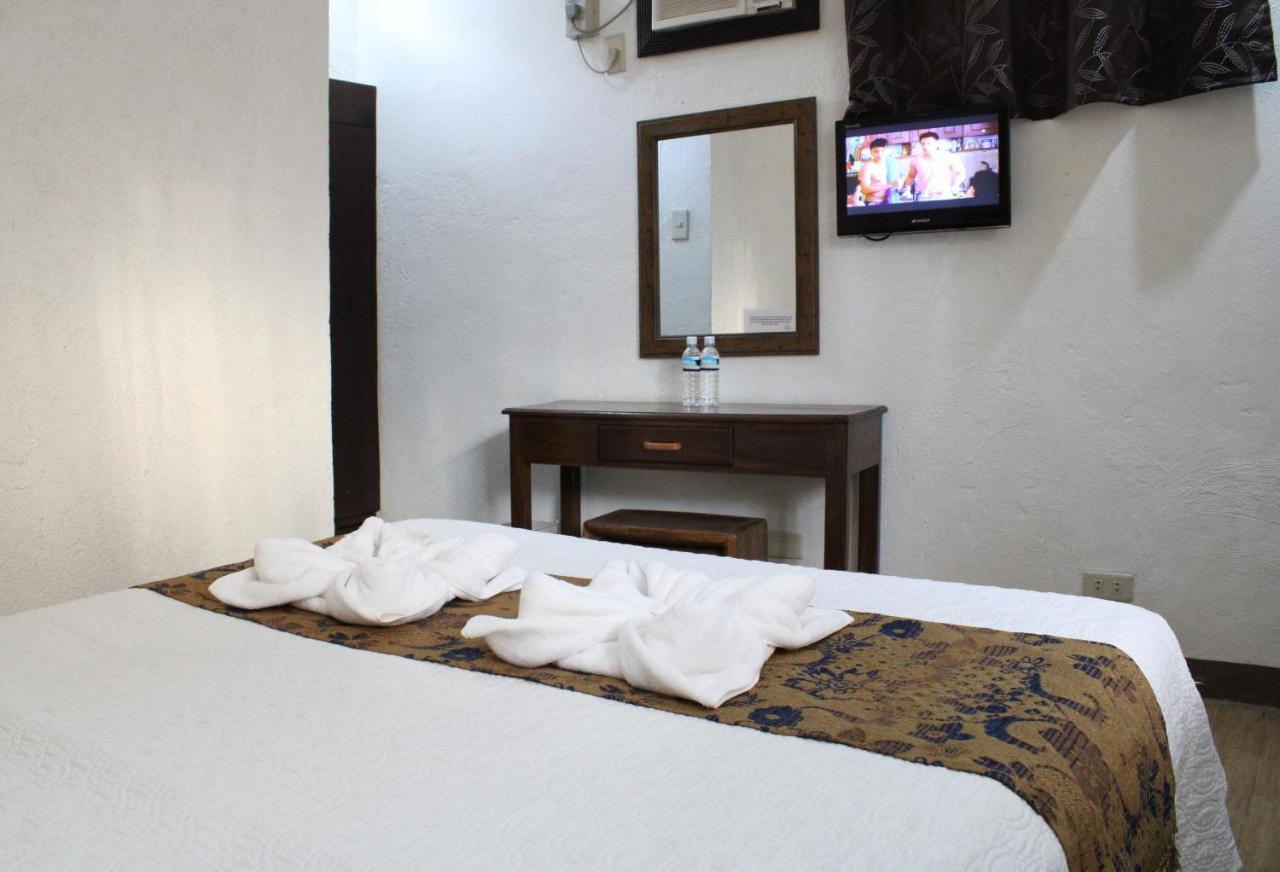 Balaibinda Lodge Coron Bagian luar foto