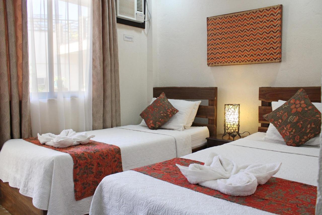 Balaibinda Lodge Coron Bagian luar foto
