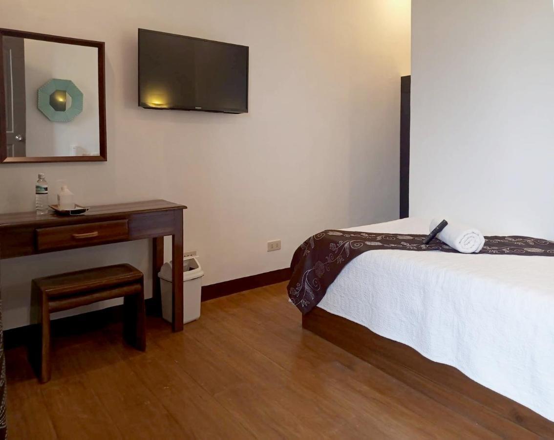 Balaibinda Lodge Coron Bagian luar foto